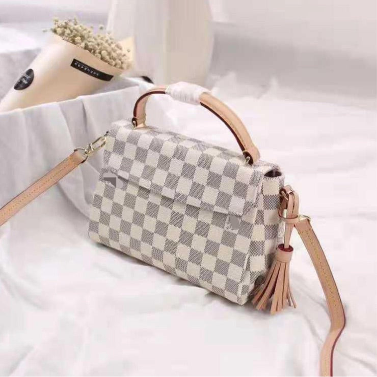 SALE !!! Leather woman handbags on sale